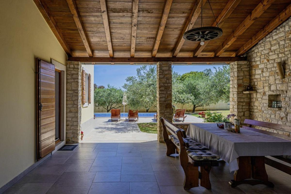 Villa Braidizza In Kavran Krnica Eksteriør billede