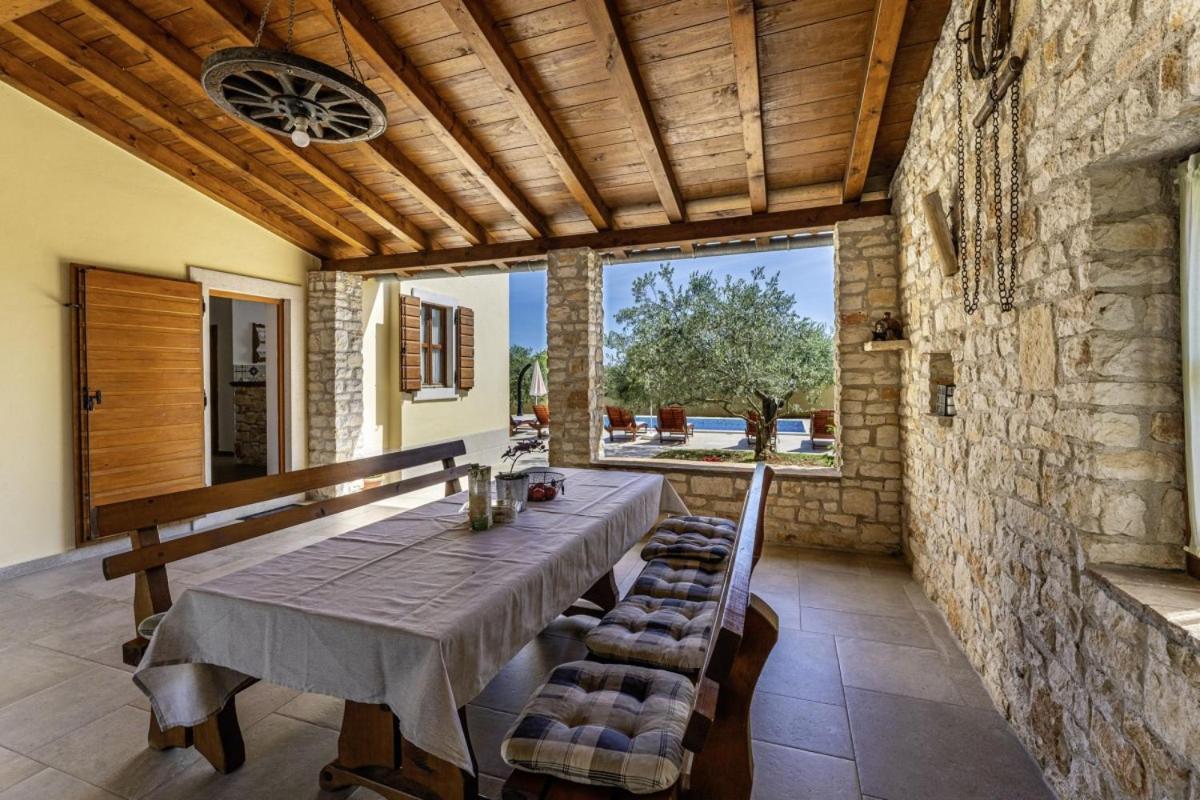 Villa Braidizza In Kavran Krnica Eksteriør billede