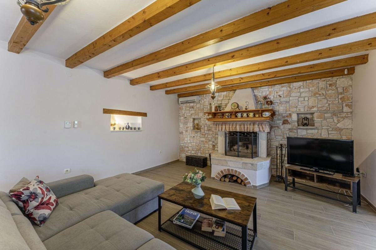 Villa Braidizza In Kavran Krnica Eksteriør billede